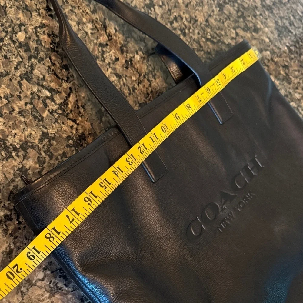 Coach Black Mercer smooth Leather Tote EUC